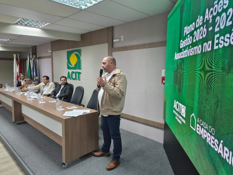 Alexsandro da Cruz Barbosa é reeleito presidente da ACIT para a gestão 2026-2028